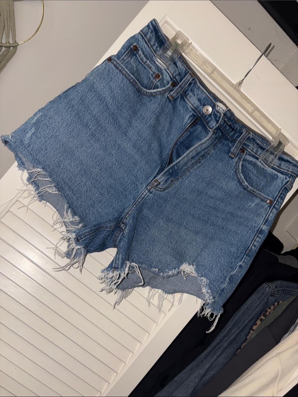 Abercrombie & Fitch High Rise Mom Short